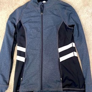 Athletic jacket for women